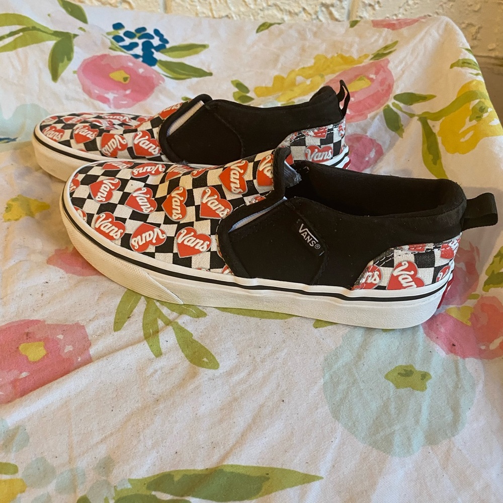 Vans Asher Checkerboard with Hearts - Picture 2 of 3